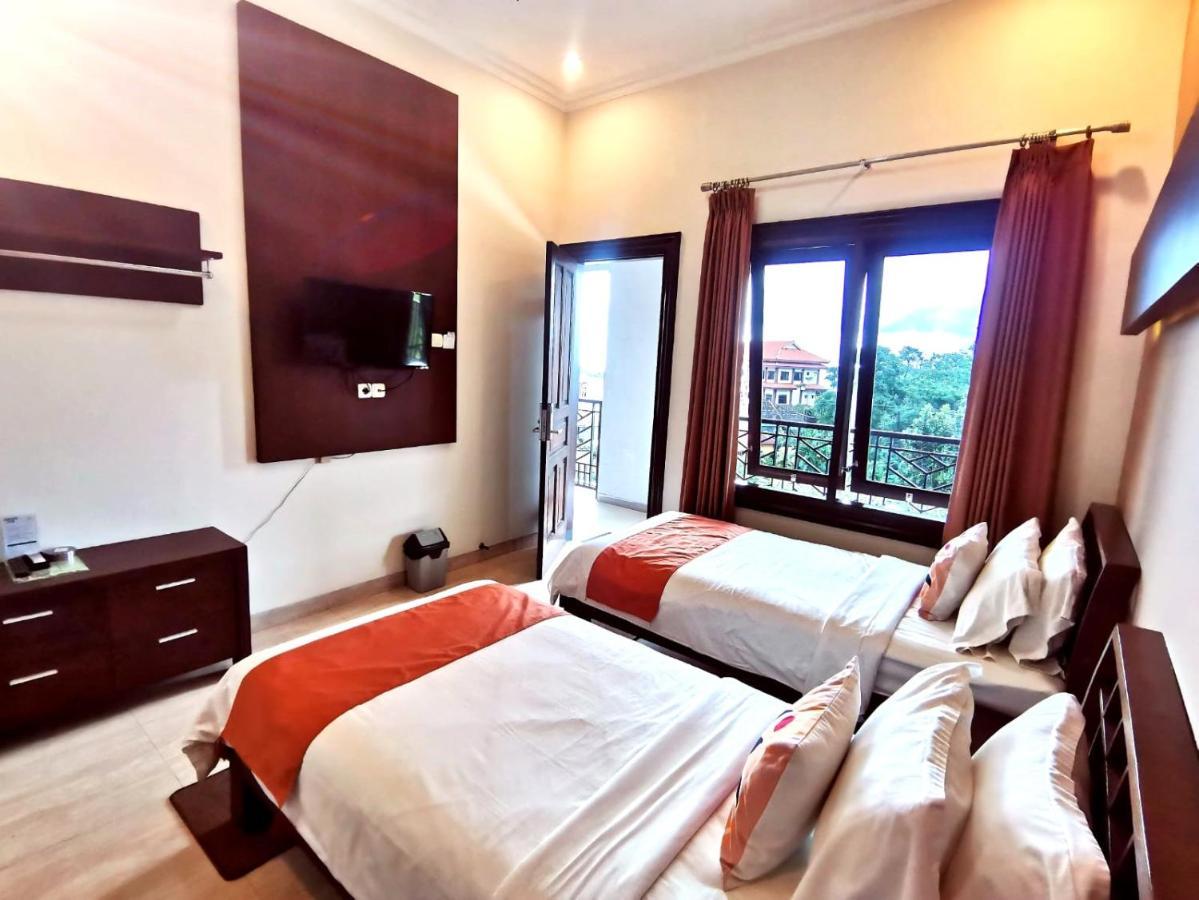 Avila Ketapan Rame Hotel بريغين المظهر الخارجي الصورة