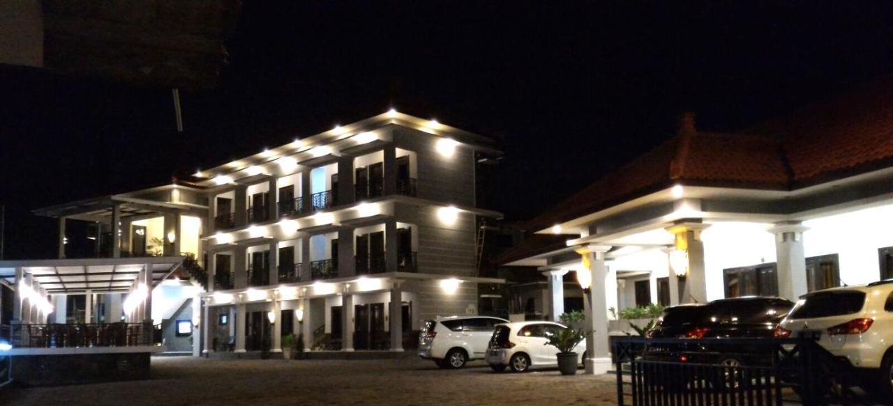 Avila Ketapan Rame Hotel بريغين المظهر الخارجي الصورة