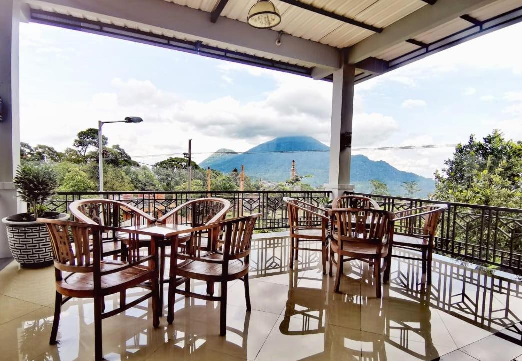 Avila Ketapan Rame Hotel بريغين المظهر الخارجي الصورة